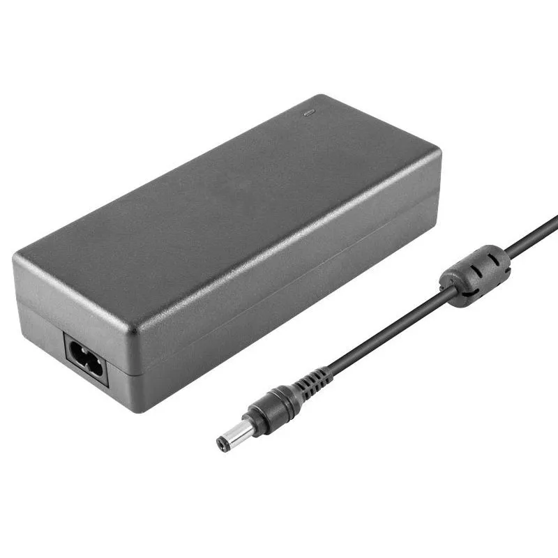 Fonte alimentação adaptador 24 volts 2 Ampères.