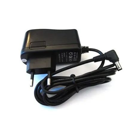 Fonte de alimentação adaptador 9V 1A