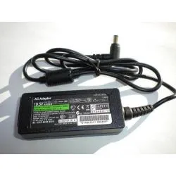 Carregador Sony Vaio 19.5 V 30W 6.5-4.4 mm