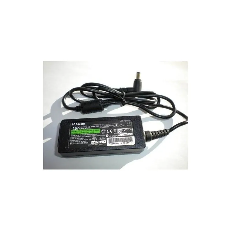 Carregador Sony Vaio 19.5 V 30W 6.5-4.4 mm