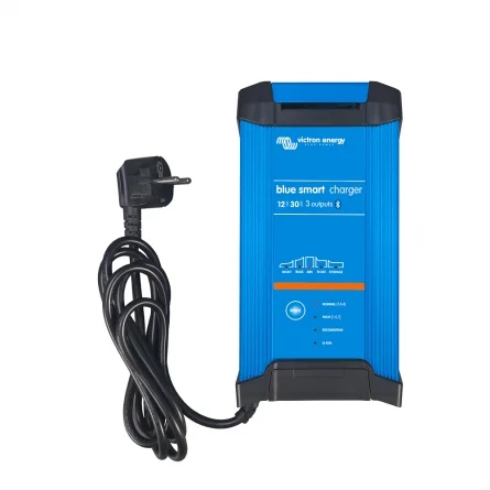 Carregador de Bateria Victron Blue Smart IP22 12V 30A 3 Saídas