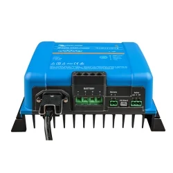 Carregador de Baterias Victron Phoenix Smart IP43 12V / 50A (3)